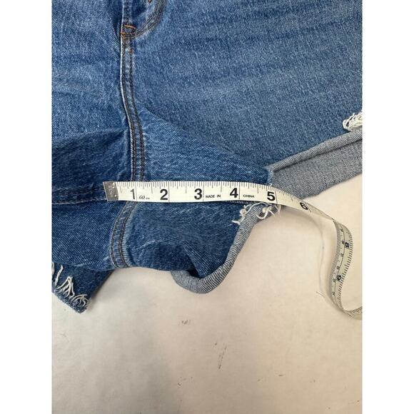 Abercrombie & Fitch Mom High Rise Cut-Off Jeans Shorts Denim Plus Size 36" Waist - Picture 5 of 8